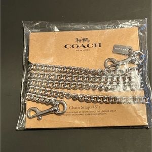 New Coach Chain Strap Silvertone 46”